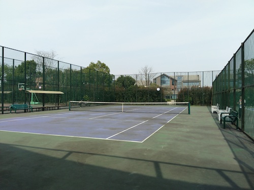 A区—室外网球场